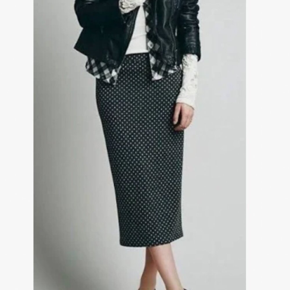 Free People Lost in Dots Pencil Skirt – Size XS